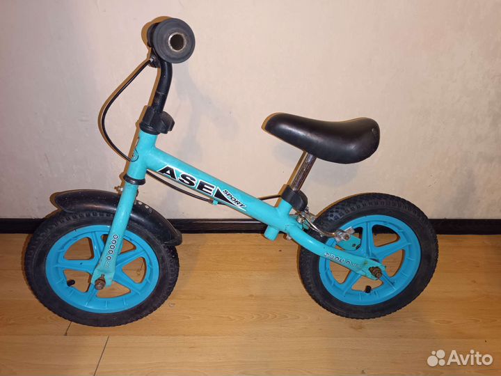 Велосипед (Беговел) детский