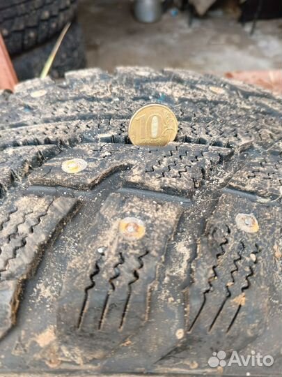 Kumho I'Zen RV Stud KC16 225/65 R17