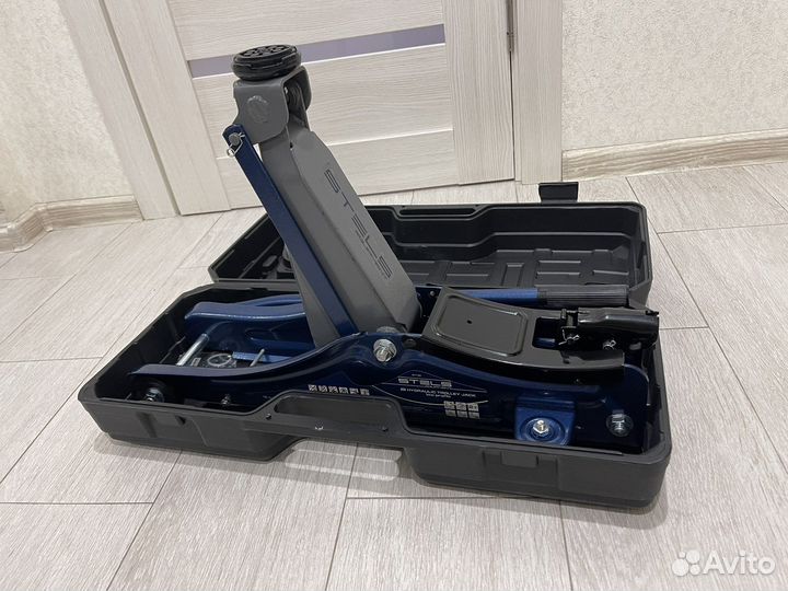 Домкрат Stels 51130