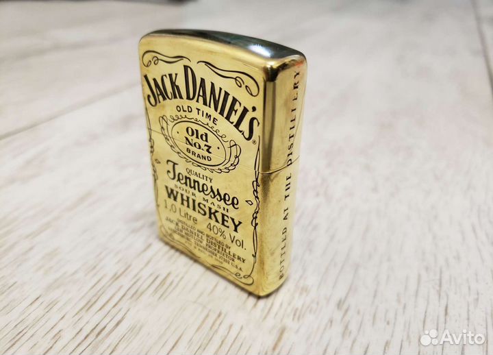 Зажигалка zippo с гравировкой Jack Daniel's