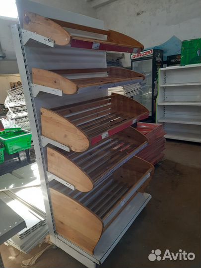 Хлебные стеллажи