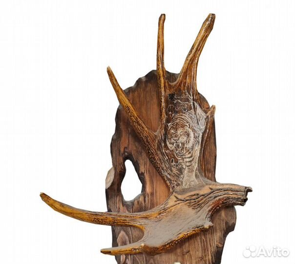 Рог лося с тигром