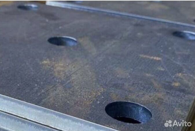 Металлические закладные пластины, косынки