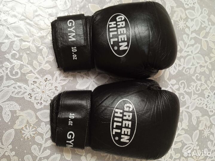 Перчатки для бокса 10