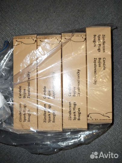 Свечи зажигания VAG 4 штуки