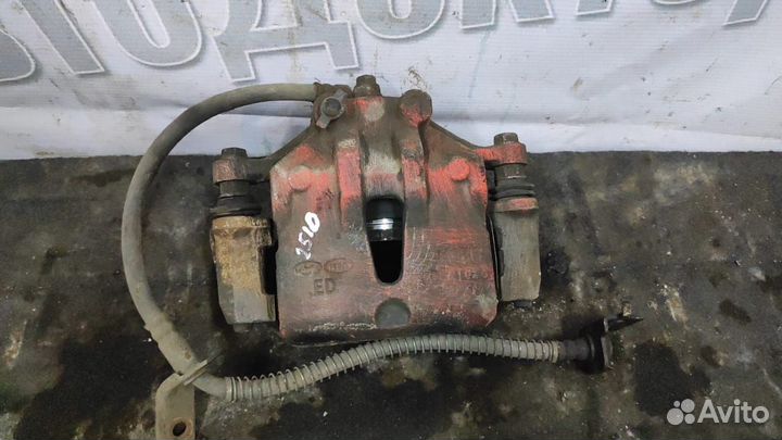 Суппорт передний левый Hyundai i30