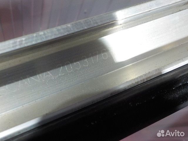 Направляющая стекла Scania P,G,R series 2053176