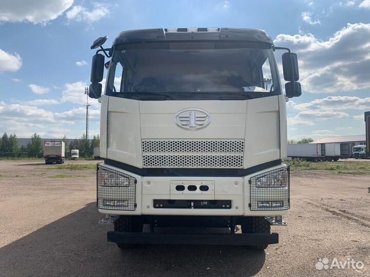 FAW J6 CA3250P66K24T1E5, 2023