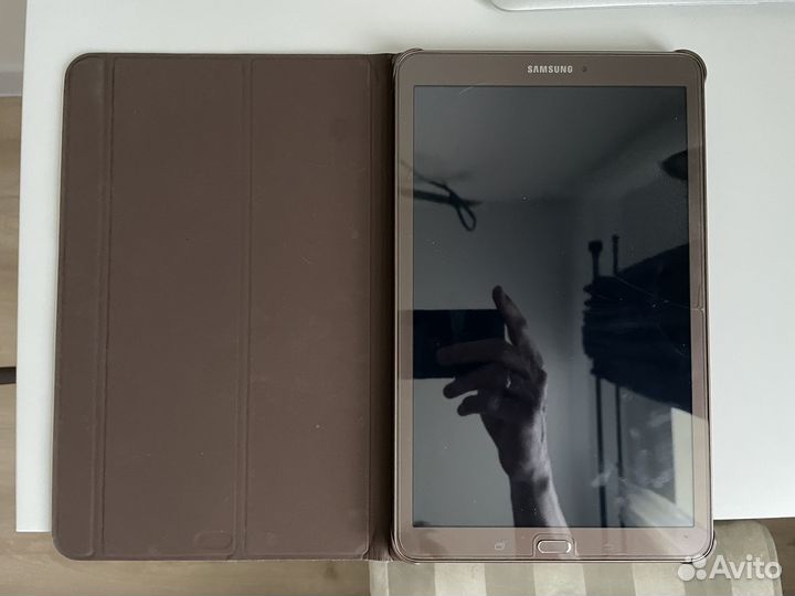 Планшет Samsung galaxy TAB E sm-t561