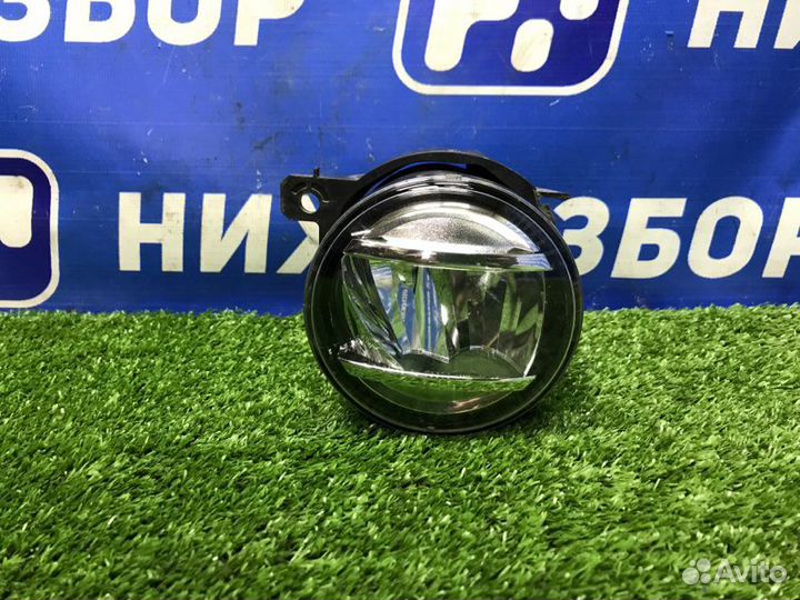 Фара противотуманная передняя левая Subaru Xv