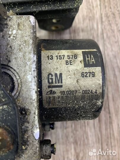 Блок abs Opel Zafira B