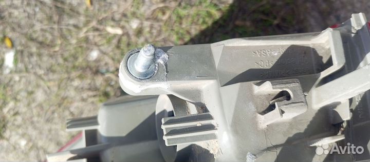 Оригинал. Задний левый фонарь almera g15