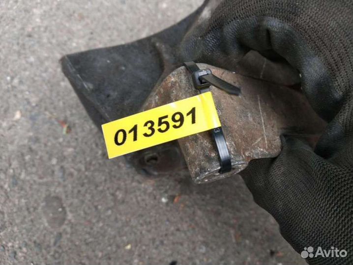 Кронштейн гидроусилителя Renault 19 2 7700741348