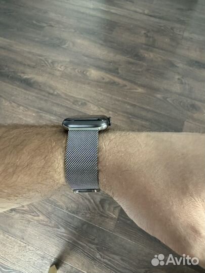 Часы Apple Watch Series 5 40 mm + стальной ремешок