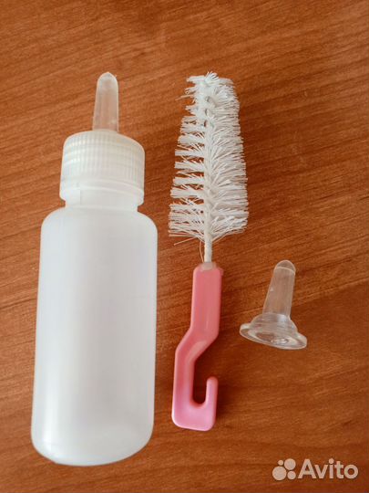 Бутылка для кормления животных