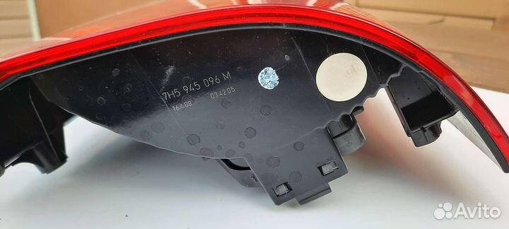 Фонари задние внешние для Volkswagen Transporter