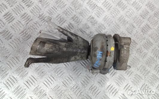 Подушка двигателя дизельная audi A8 D3 (HEA28BL02)