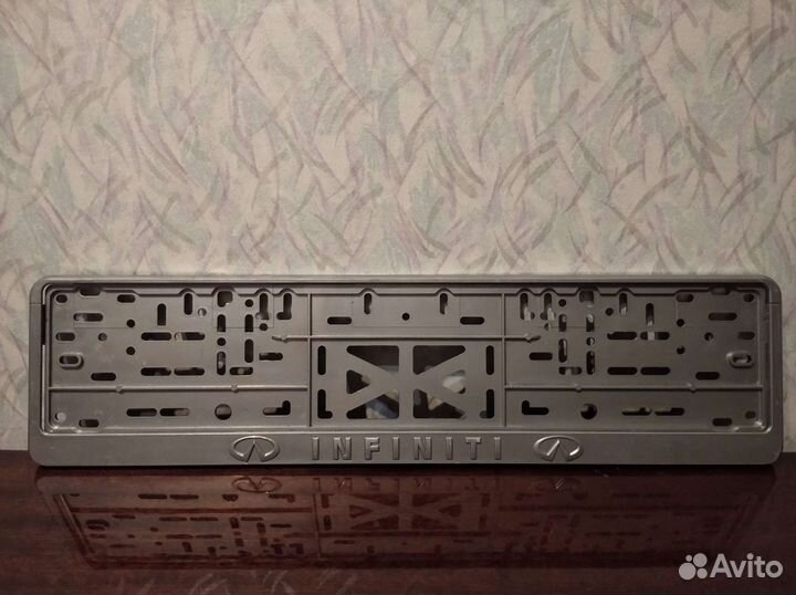 Рамка для номера Infiniti