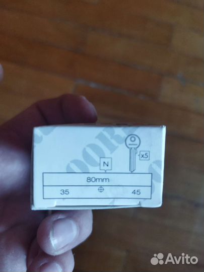 Цилиндровый механизм (личинка), с вертушкой и без