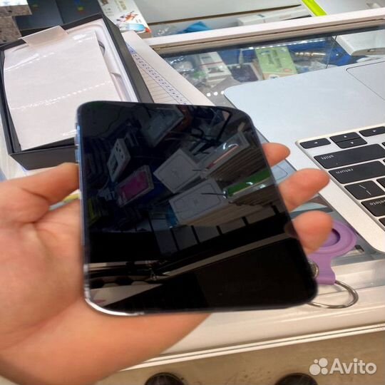 iPhone xr 256gb в корпусе 14 pro