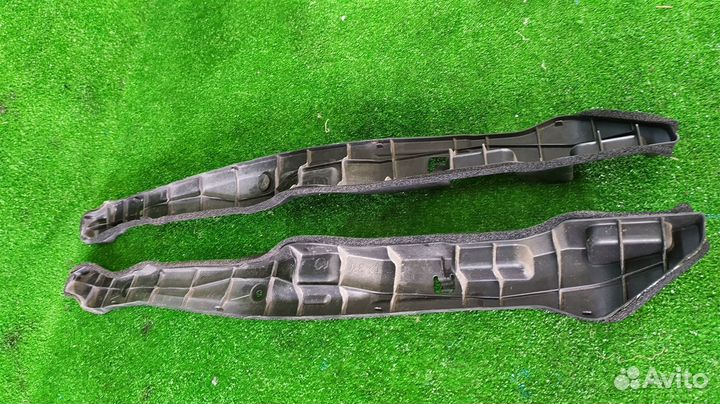 Пыльники крыла пара Toyota Wish универсал 2zrfae