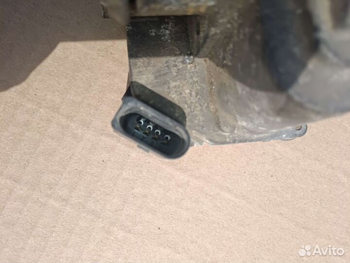 Дроссельная заслонка Audi A4 B7