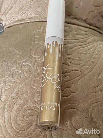 Блеск, жидкая помада для губ Kylie Jenner