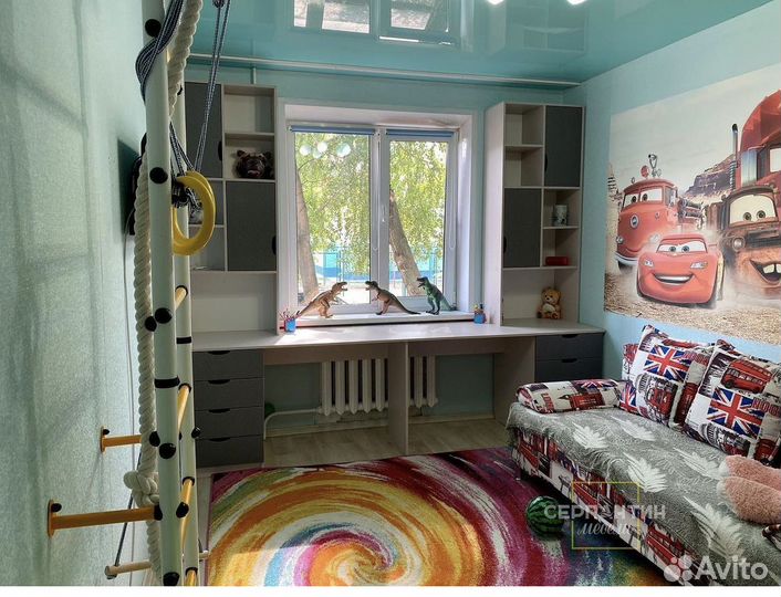 Стол для школьника