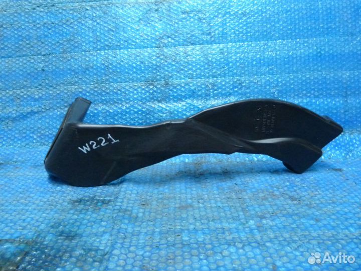 Воздуховод печки правый Mercedes S W221 5.5