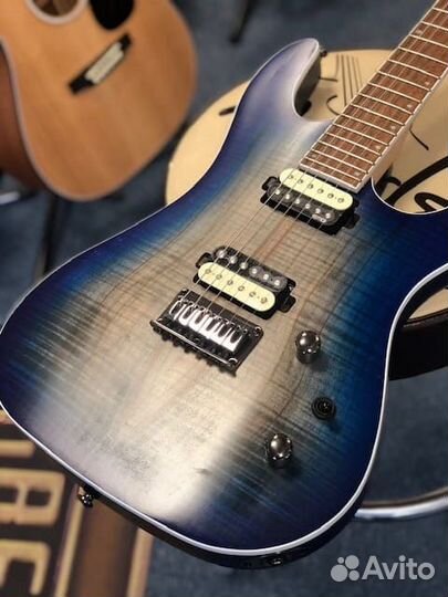 Электро гитара