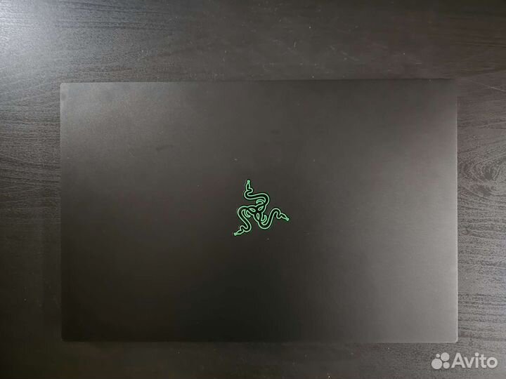 Razer Blade 15 i7 rtx 3080 32gb ram 1 tb ssd