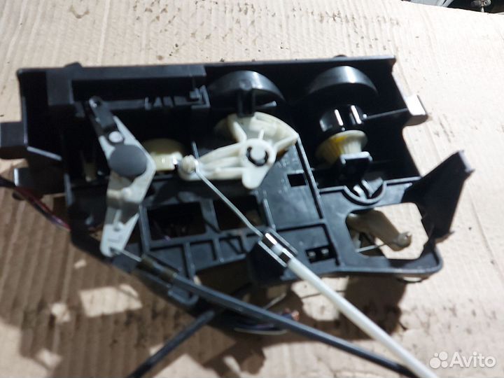 Блок управления печкой mitsubishi space wagon 2