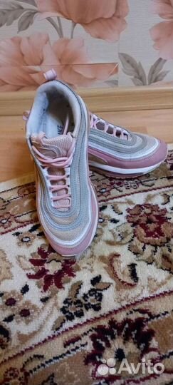 Кроссовки для девочки