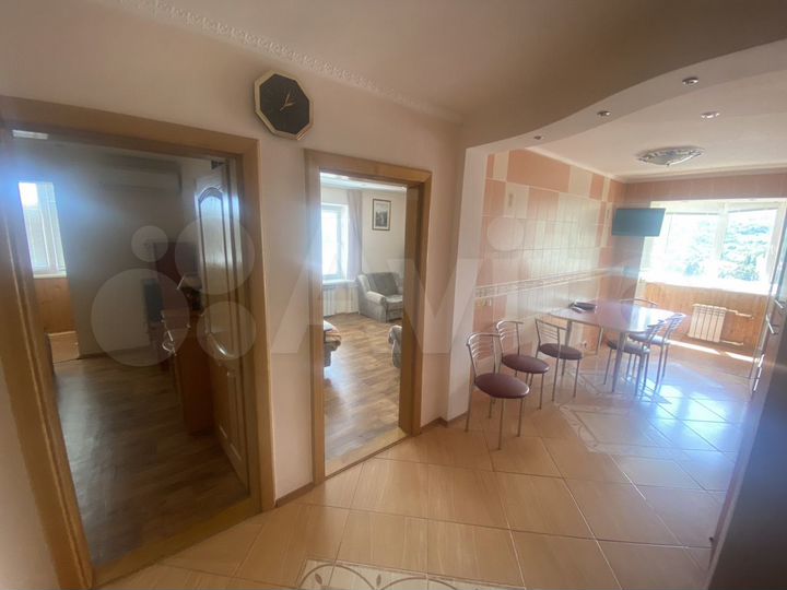 2-к. квартира, 55 м², 8/12 эт.