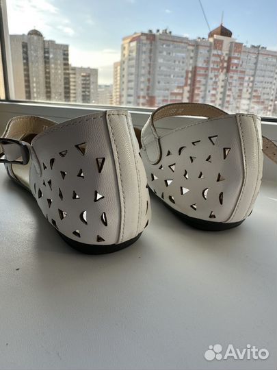Босоножки