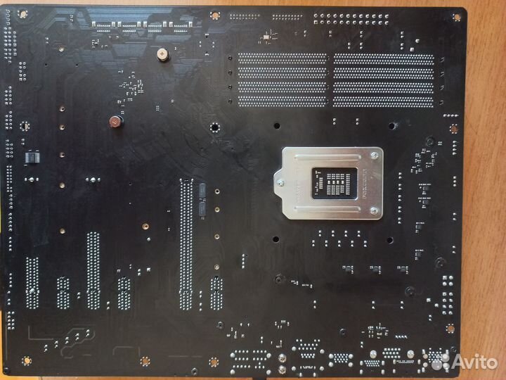 Материнская плата Asrock Z390 Extreme 4