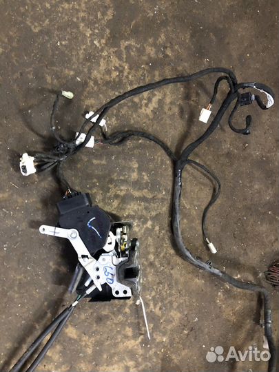 Замок двери на lifan solano 2 650