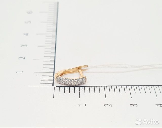 Золотые серьги с фианитом