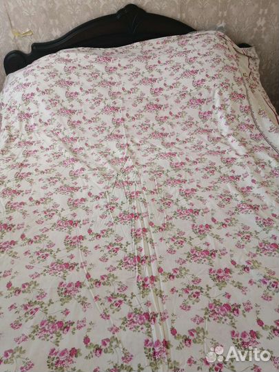 Пододеяльник 200 на 220 и две наволочки на 70