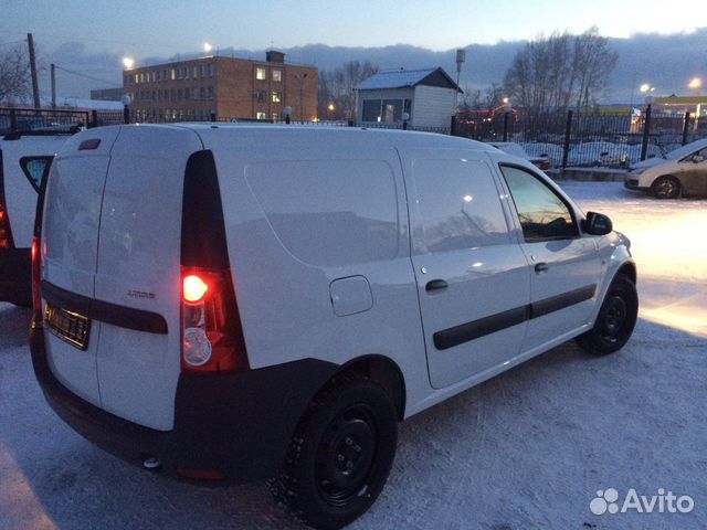 Водители на новые Ларгусы и Газели компании