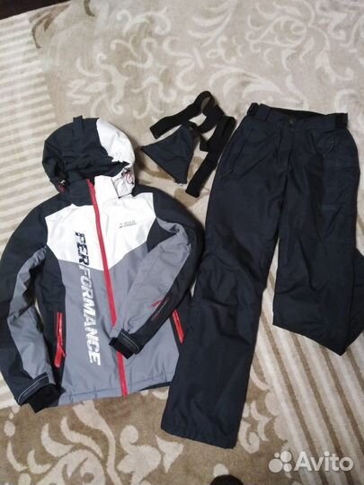 Горнолыжный костюм женский 42 44