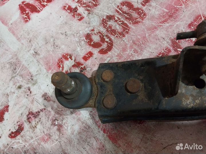 Рычаг передний правый chery Cross B14