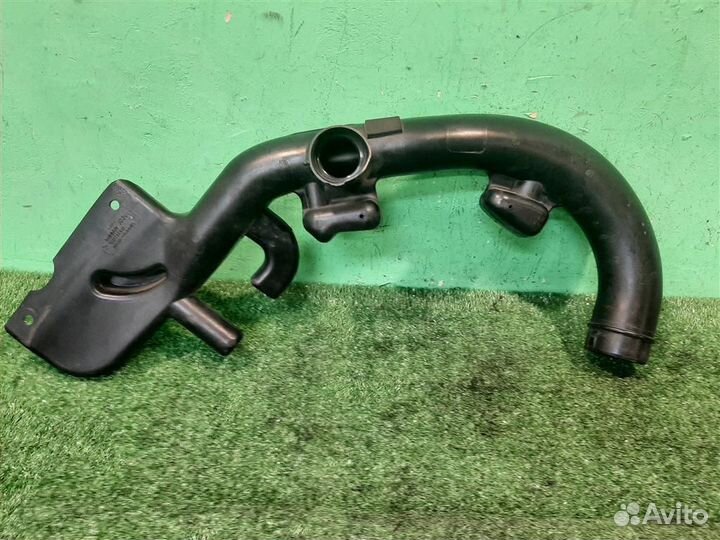 Воздухозаборник Nissan Qashqai J10 2013