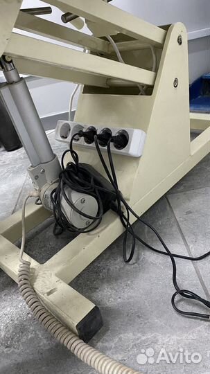 Педикюрное кресло с электроприводом