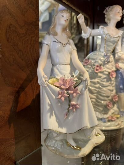 Фарфоровые статуэтки