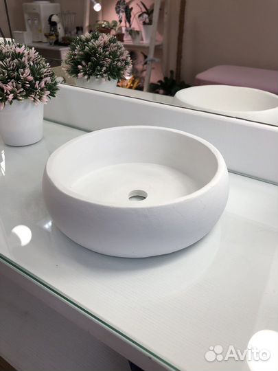 Кашпо новое