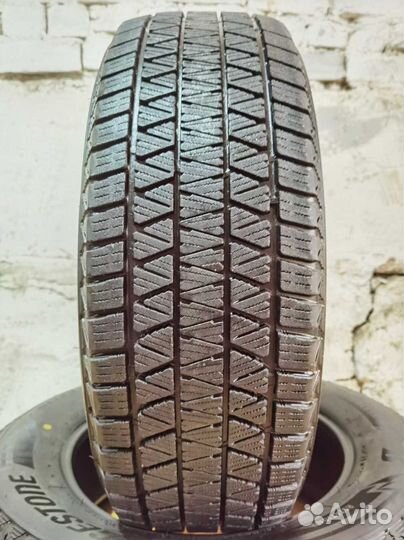 Bridgestone Blizzak DM-V3 225/65 R17 102Q