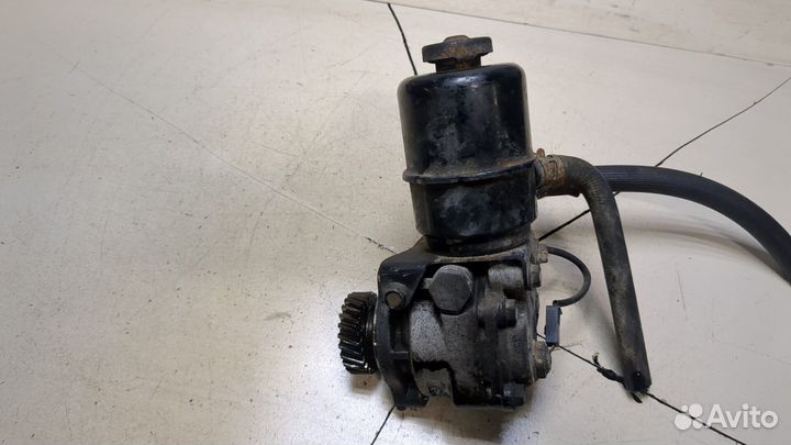 Гур Mitsubishi Pajero / Montero, 2004