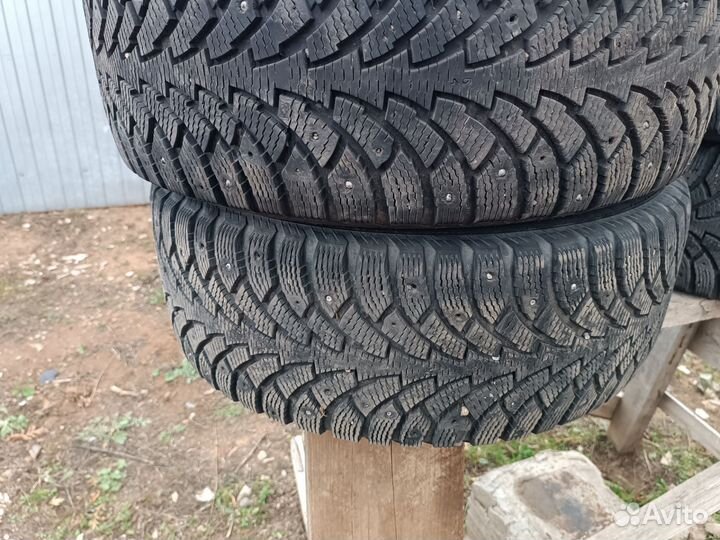 Nokian Tyres Nordman 4 235/55 R17