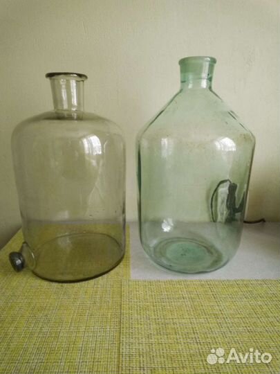 Бутыли старинные 10 л